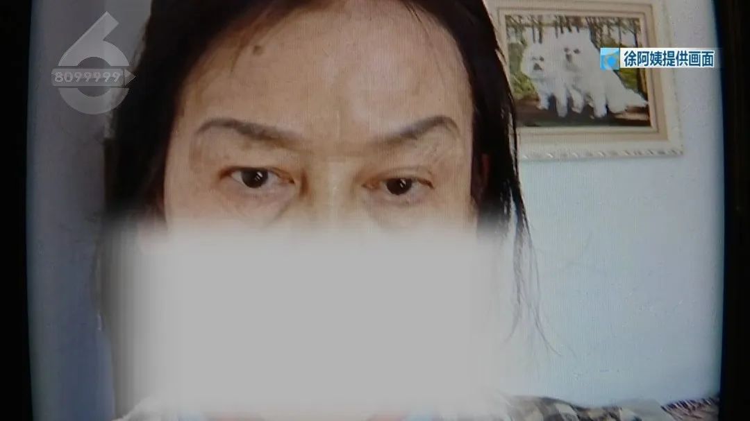 DƬ